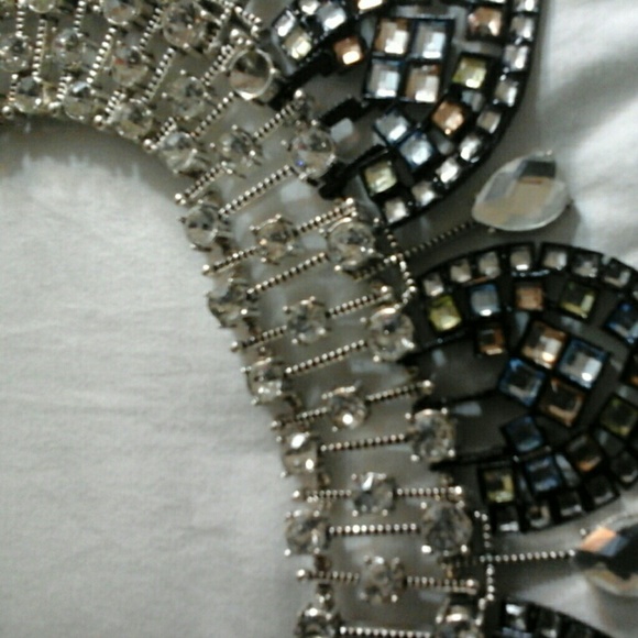 Necklace - Picture 2 of 3