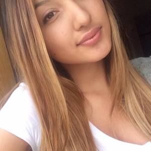 Meet your Posher, Rosalyn