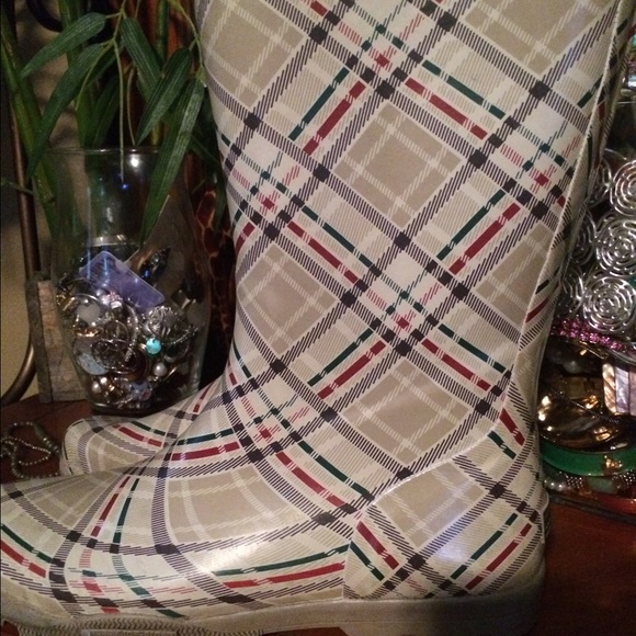 Sperry Rain Boots