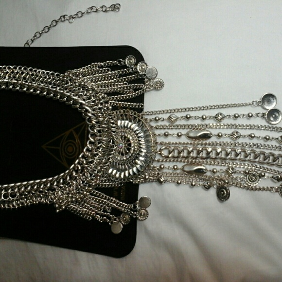 Necklace - Picture 2 of 4