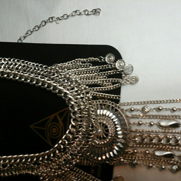 Necklace - Picture 4 of 4