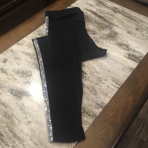 PINK Victoria's Secret black/sequin leggings