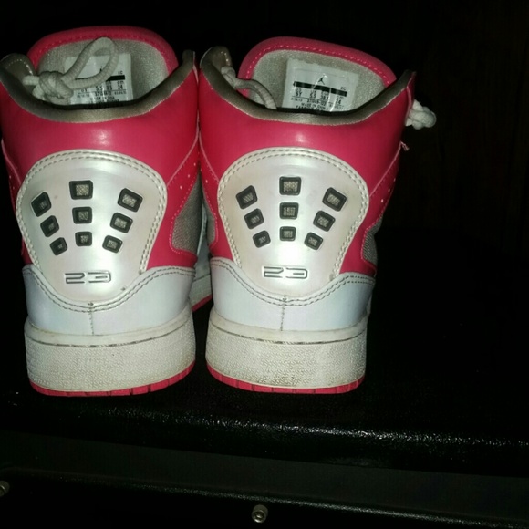 Jordans pink white and silver - Picture 3 of 4
