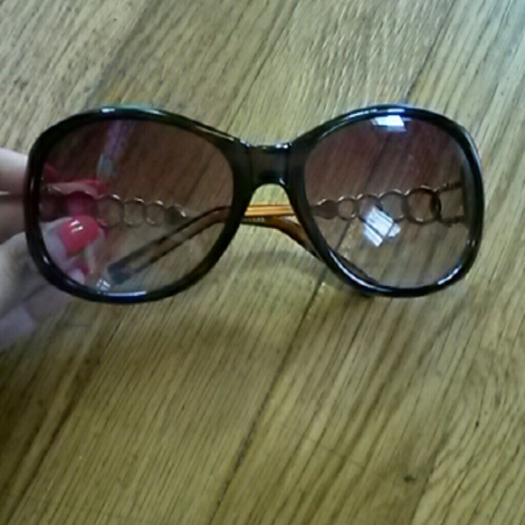 Authentic Guess sunglasses