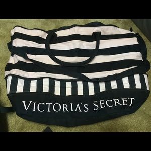Victoria's Secret bag.
