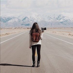 Meet your Posher, Debra