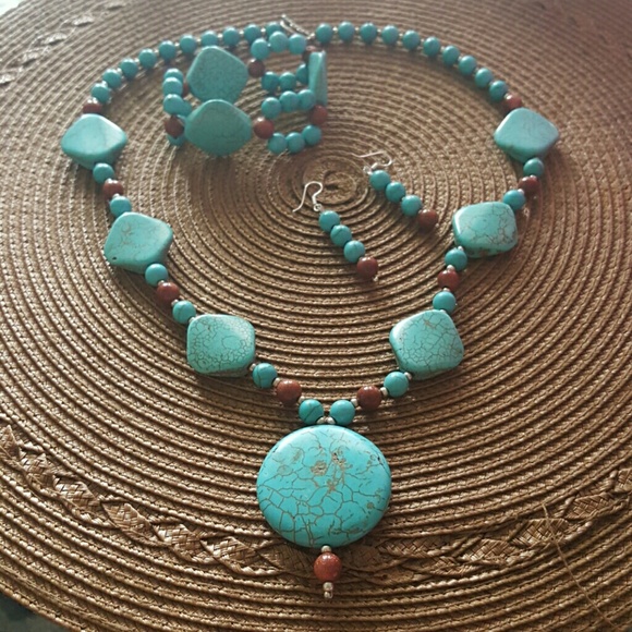New..Hand made set necklace ,earrings, bracelet - Picture 1 of 1