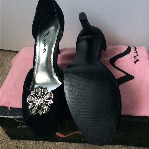 Pep toe heels - Picture 4 of 4