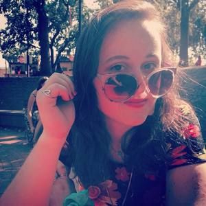 Meet your Posher, Taryn