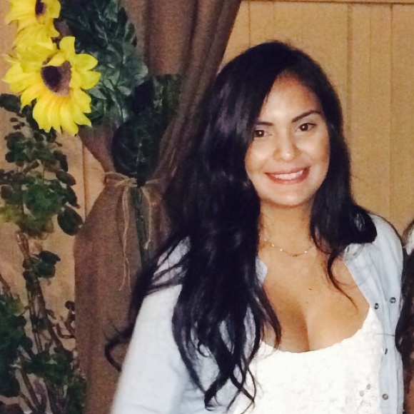 Meet your Posher, Lizette