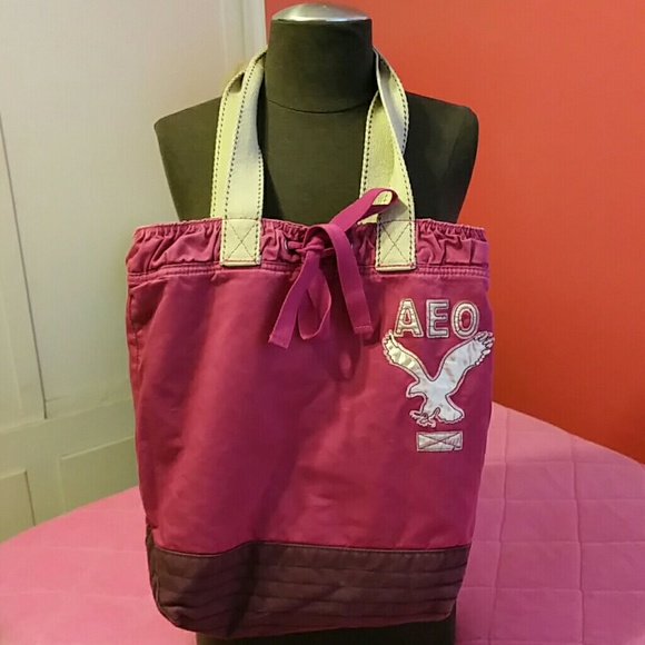 Magenta A&E School Tote!