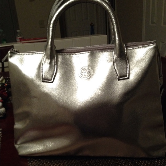 VINCE CAMUTO Tote Bag with Zipper Lovely!