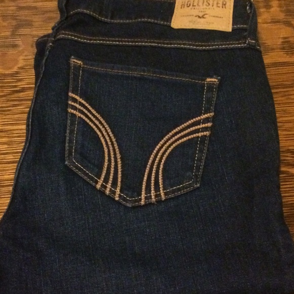 Hollister High Rise Jean!