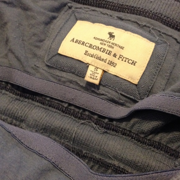 Sold - Picture 3 of 3