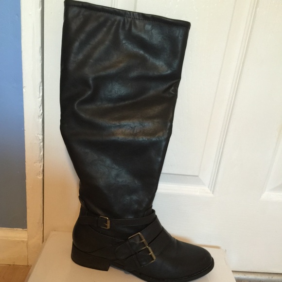 Black faux leather buckled riding boots