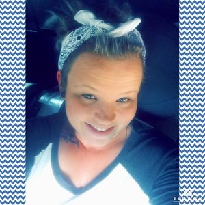 Meet your Posher, Stephanie