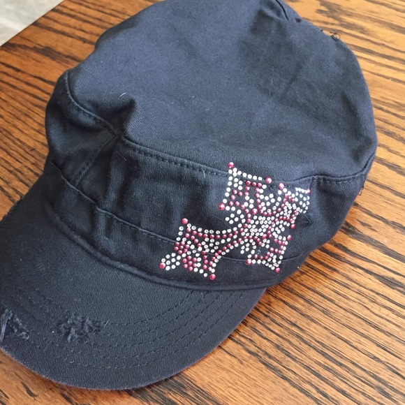 Cute jeweled hat.