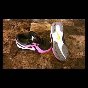 Kids cleats
