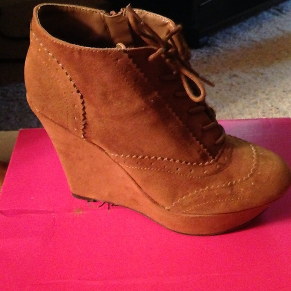 Rust colored wedge booties