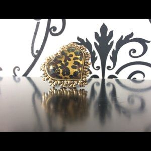 Betsey Johnson Leopard Heart Ring 💍