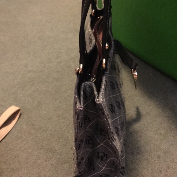 Purse - Picture 4 of 4