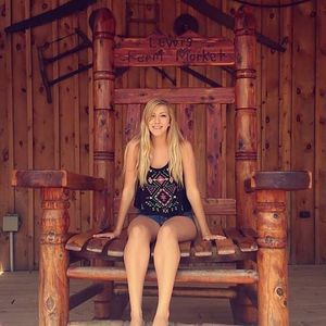 Meet your Posher, Jamie