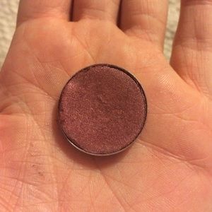 Mac Cranberry eyeshadow