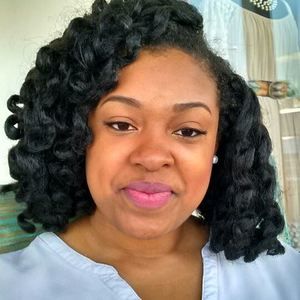 Meet your Posher, Valary