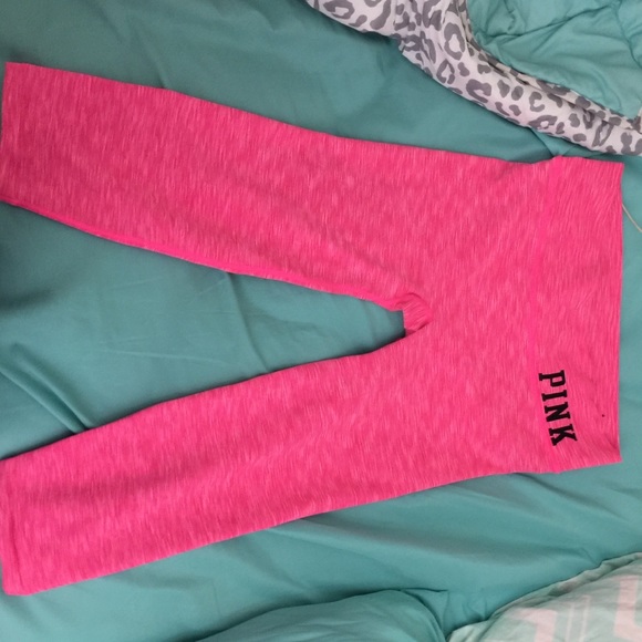 Victoria's Secret seamless yoga crop leggings