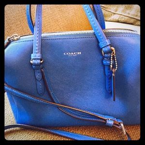 Coach handbags 👜💓 cross body ..sales sales