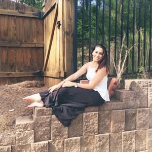 Meet your Posher, Amanda