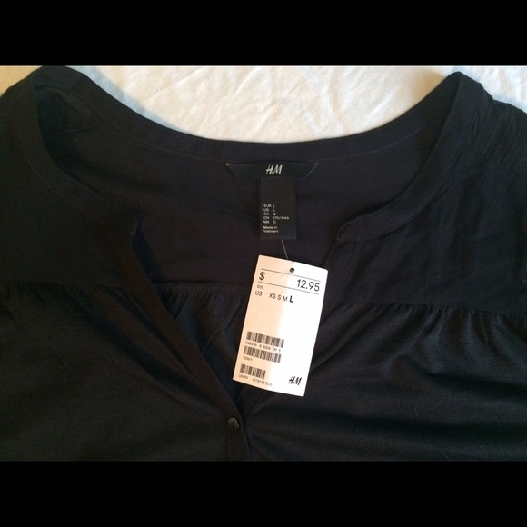 Black 3/4 sleeve chiffon top