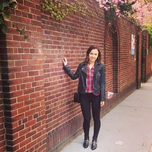 Meet your Posher, Ksenia