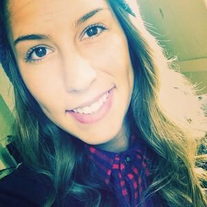 Meet your Posher, Alexis