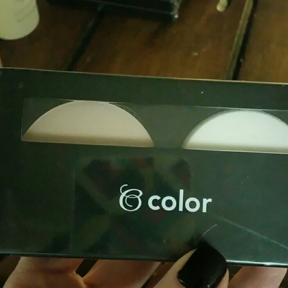 Beauticontrol wet/dry foundation N2