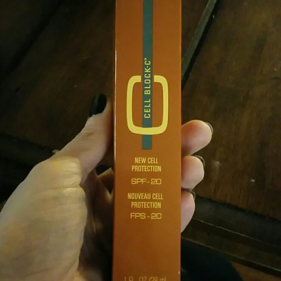 Beauticontrol Cell Block C facial sunblock serum