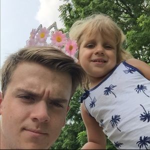 Meet your Posher, Chris