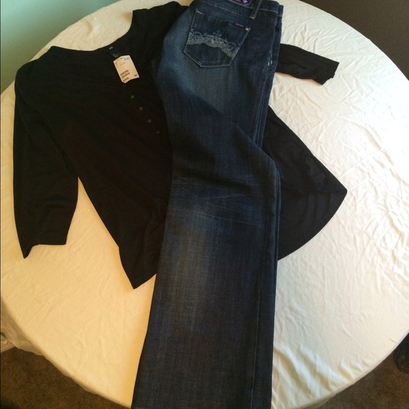 Super cute dark wash jeans!!