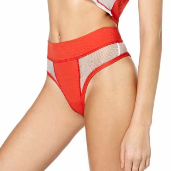 Minimale Animale red high waist bottoms