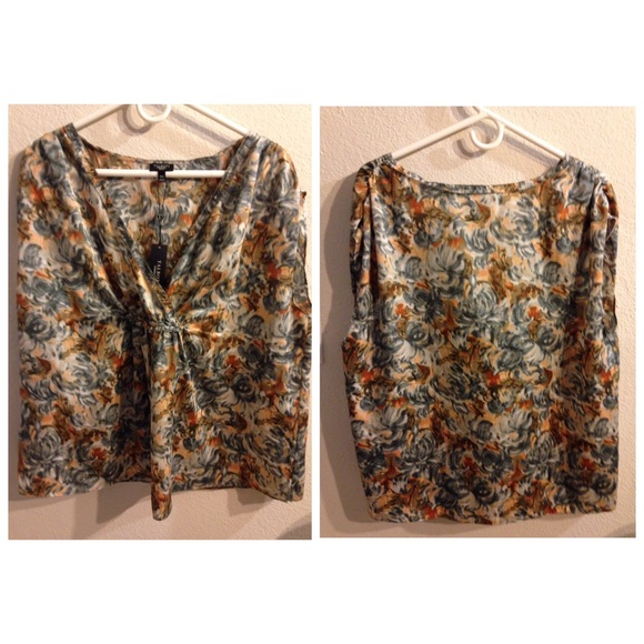 🛑SOLD🛑SIZE 16W TALBOTS FLORAL BLOUSE - Picture 2 of 3