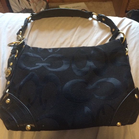 Black purse