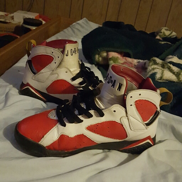 Custom jordan carmine 7 - Picture 3 of 3