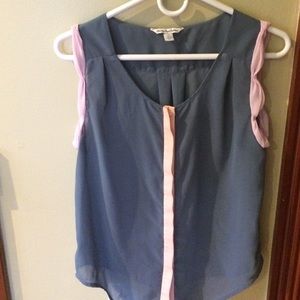 A blue and pink tank top.