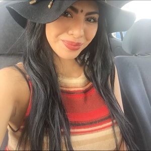 Meet your Posher, Kim