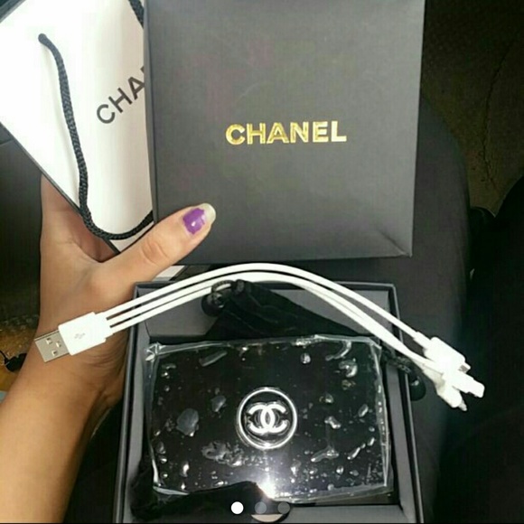 Chanel Power Bank