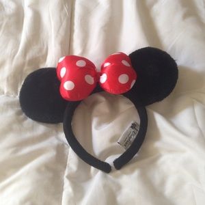 Minnie furry ears