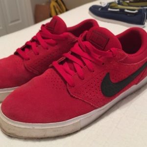 Red men's nikes
