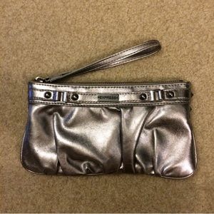 Express Wristlet