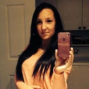 Meet your Posher, Layla