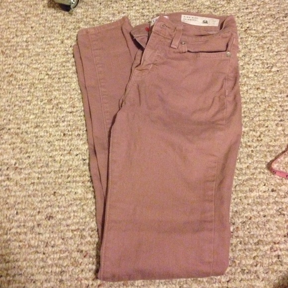 Bullhead high rise skinnies